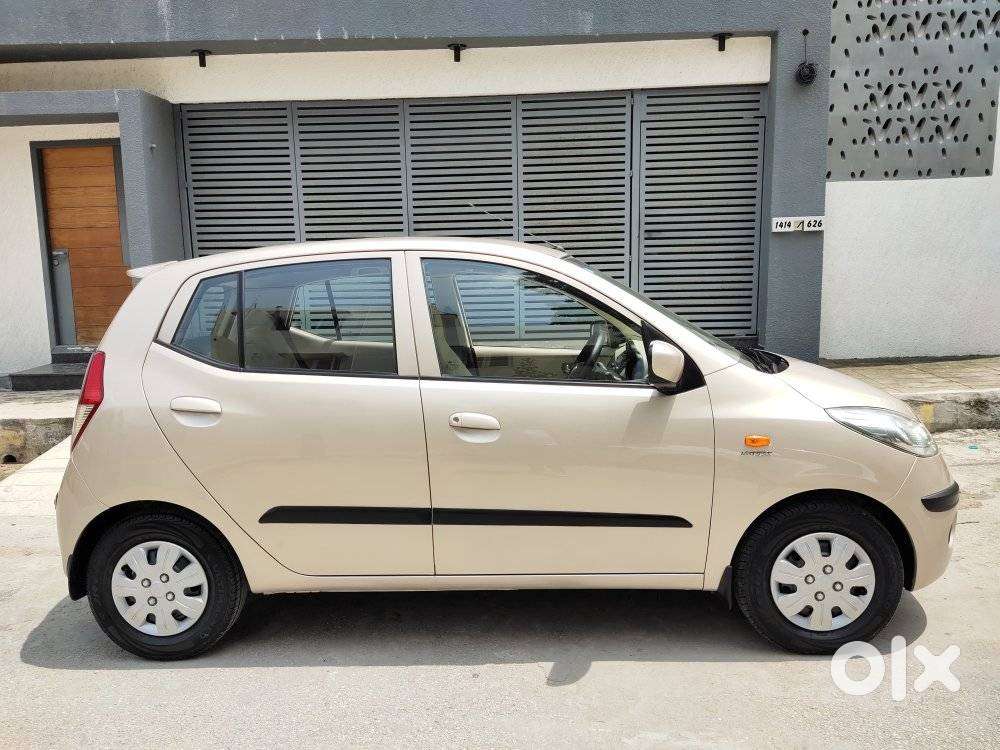 Hyundai I10 Sportz At, 2010, Petrol