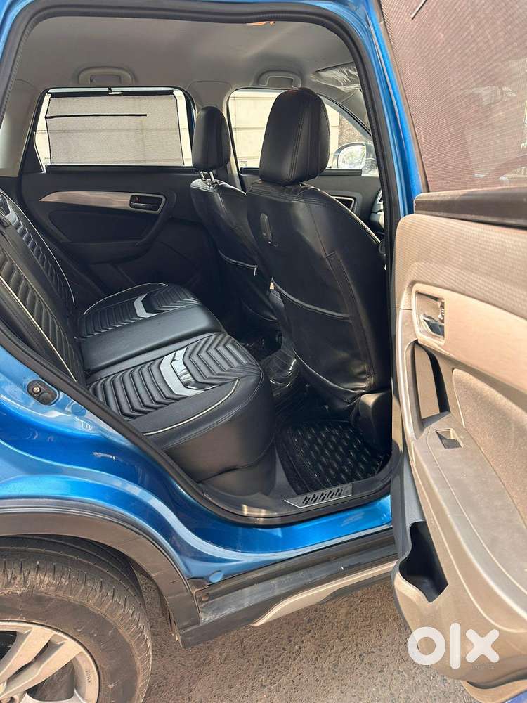 Maruti Suzuki Vitara Brezza Zdi+ Dual Tone Mt, 2017, Diesel