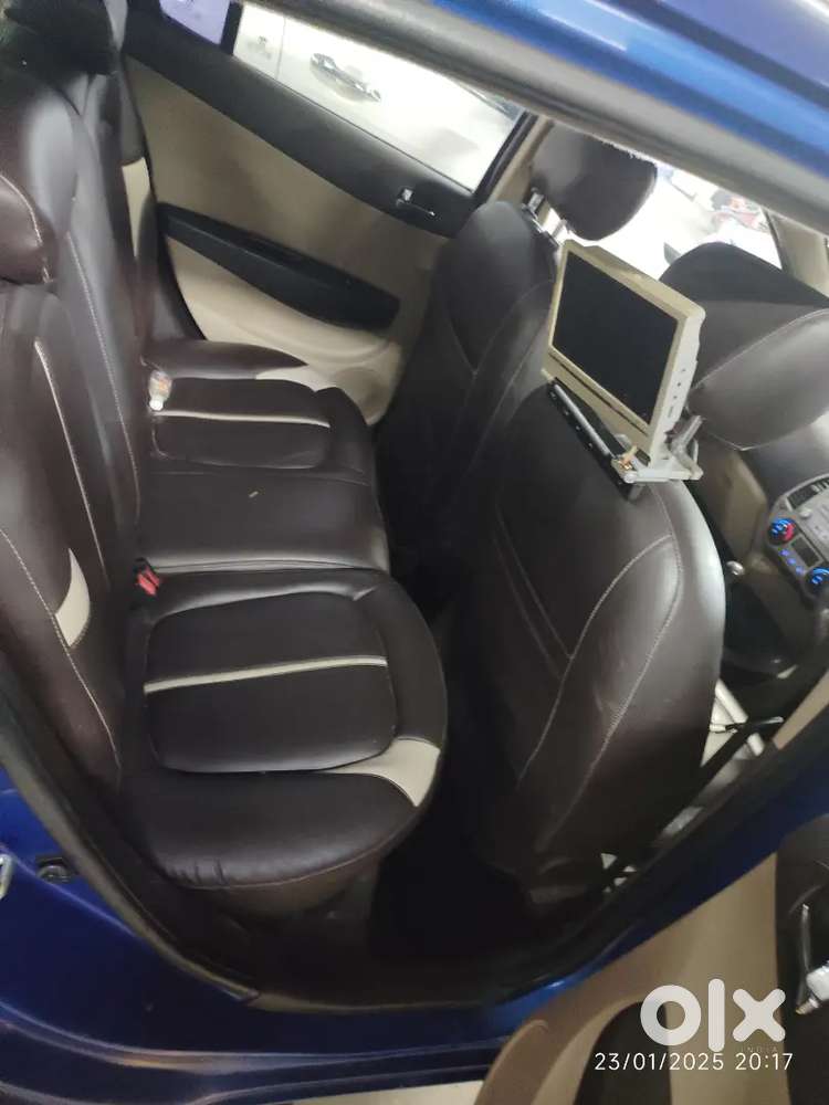 Hyundai I20 2010 Petrol 80000 Km Driven