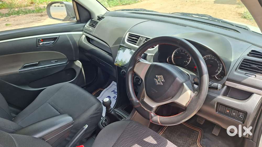 Maruti Suzuki Swift Vxi Abs Bsiv, 2017, Petrol