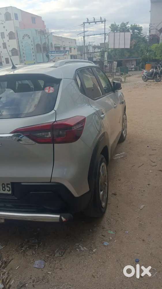Nissan Magnite 1.0 Xe 2021 Variant