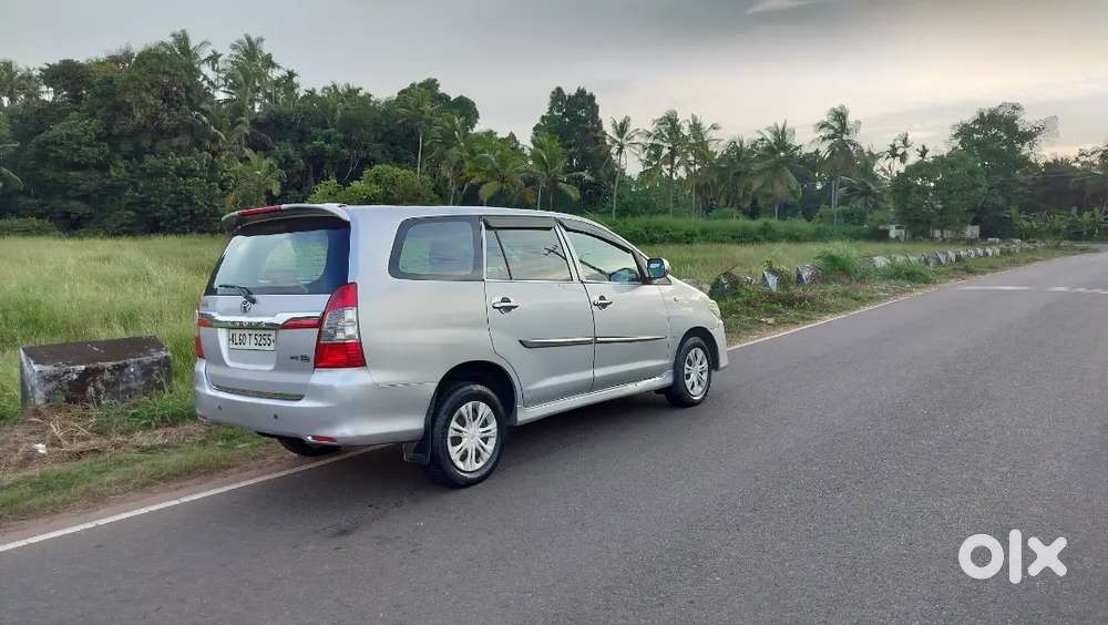 Toyota Innova Diesel 2013 Year