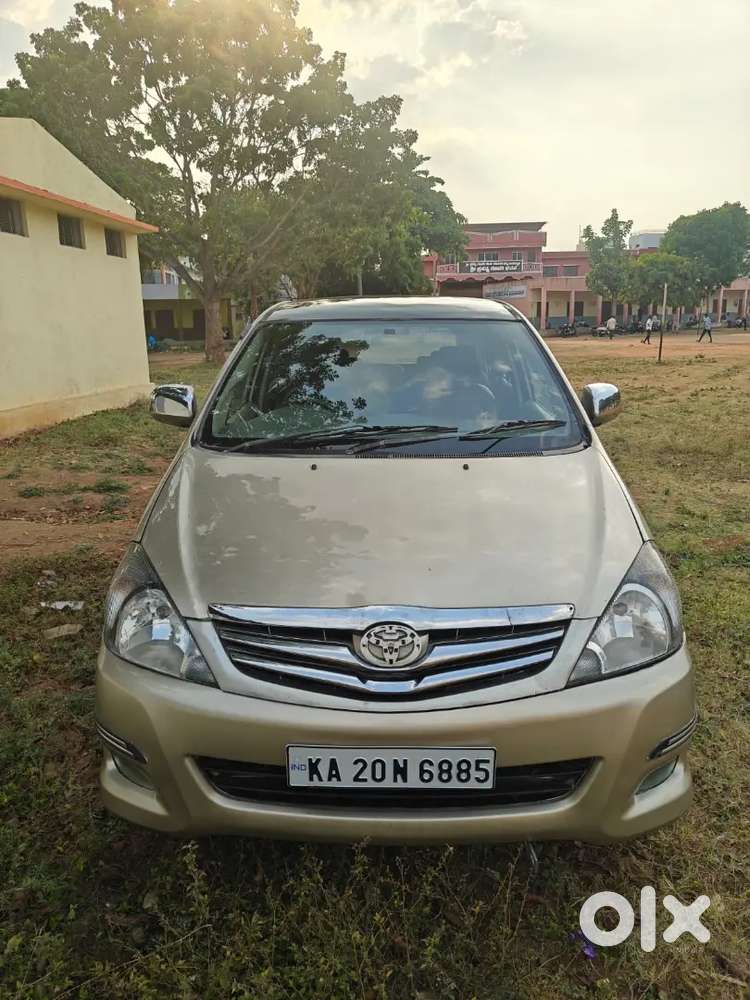 Toyota Innova 2008 Diesel Manual Car