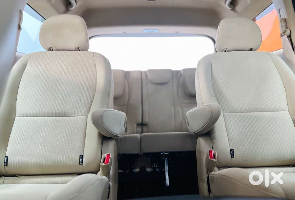 Kia Carnival Premium, 2021