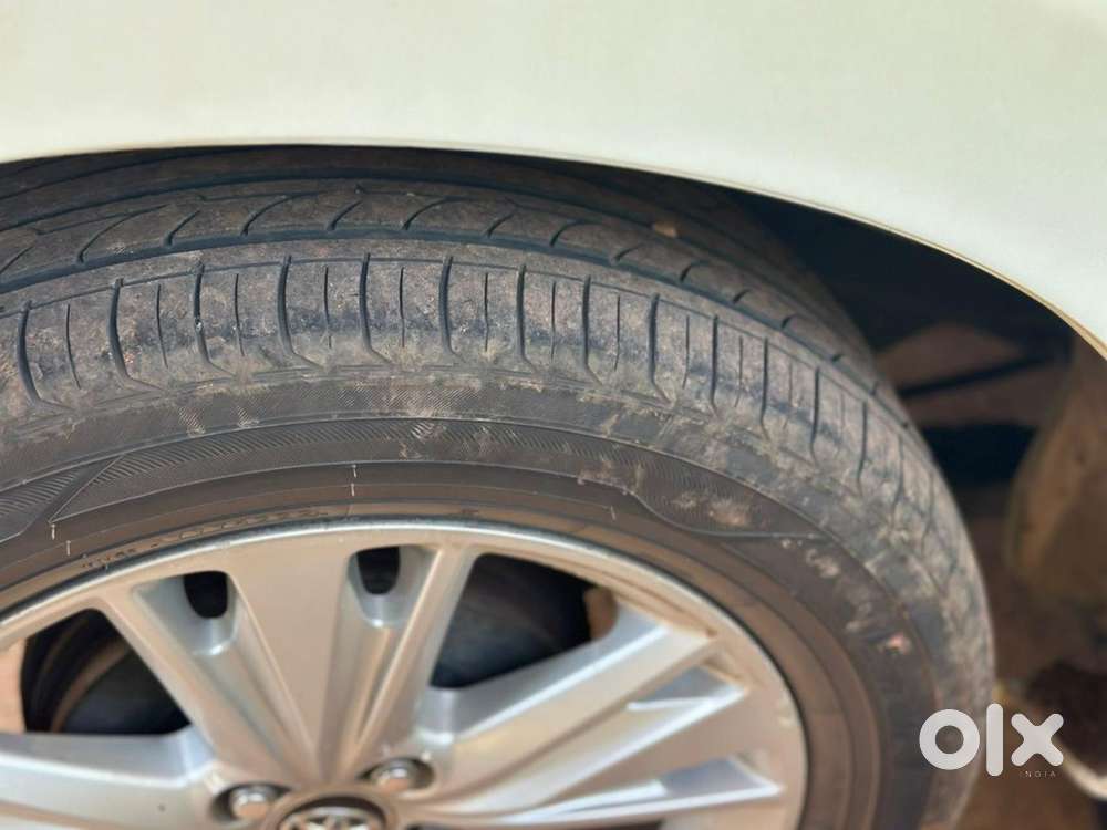 Toyota Innova Crysta Diesel 2016