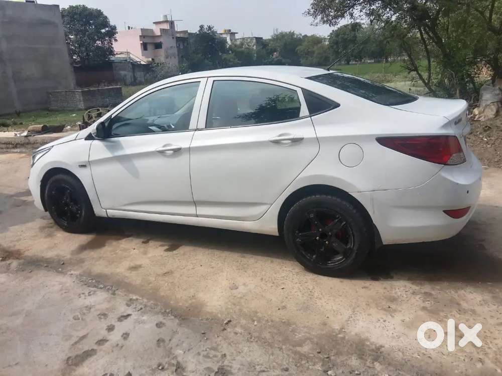 Hyundai Verna Crdi 2012 Variant