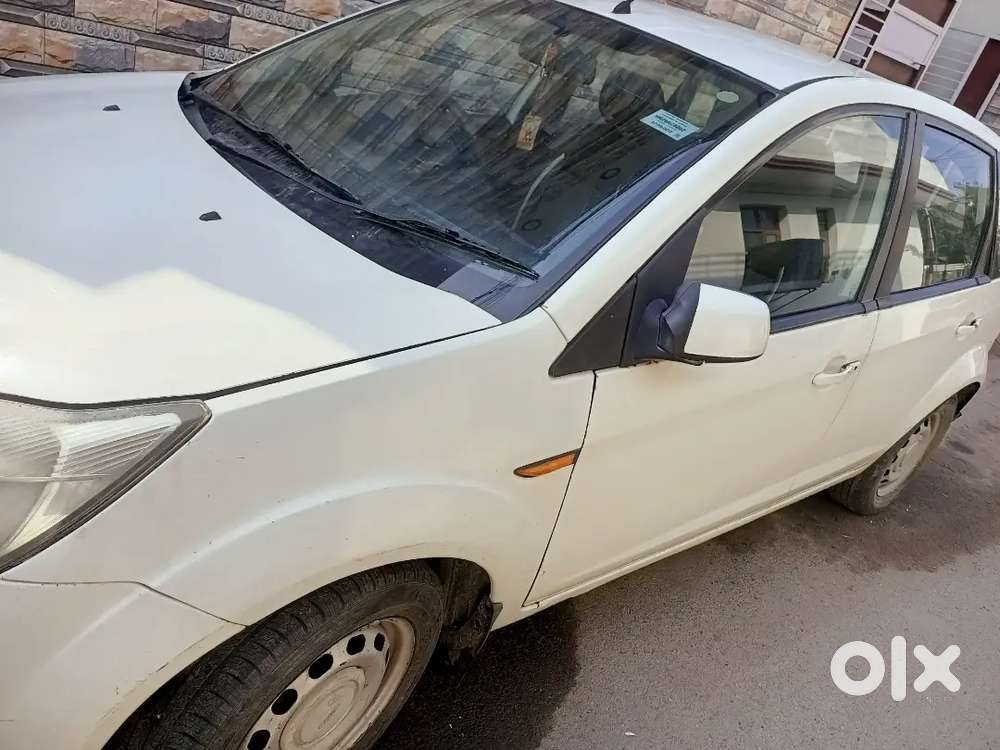 Ford Figo 2012 Diesel 68000 Km Driven
