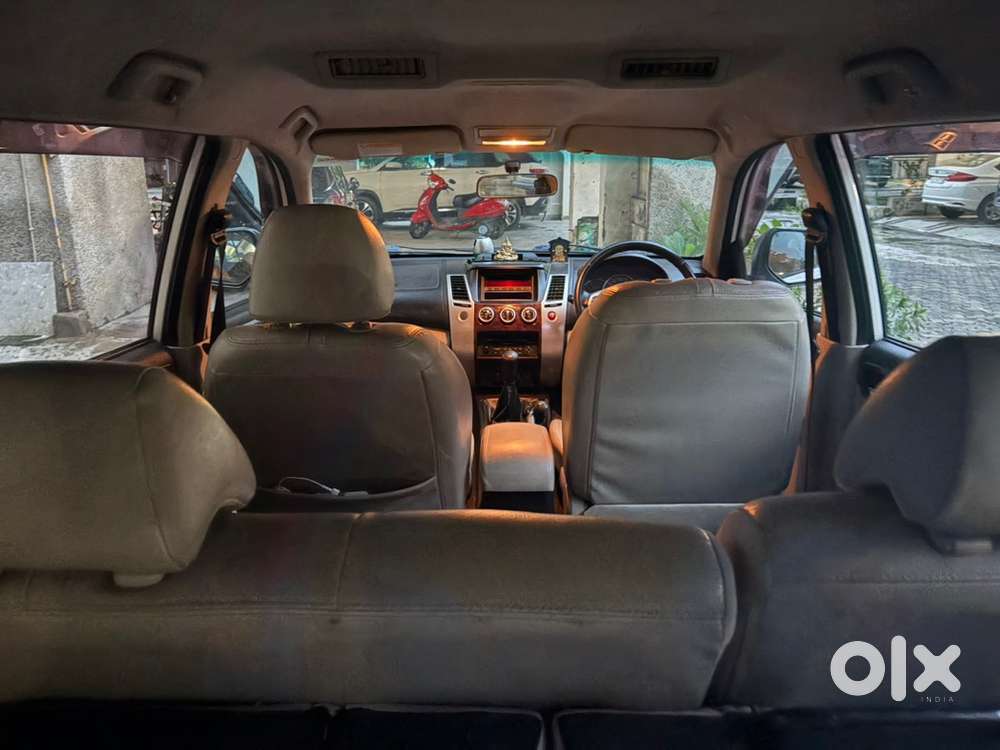 Mitsubishi Pajero Sport 2012