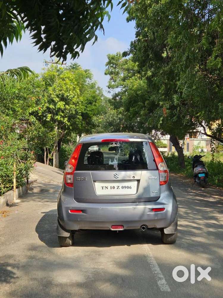 Maruti Suzuki Ritz Vxi, 2010, Petrol