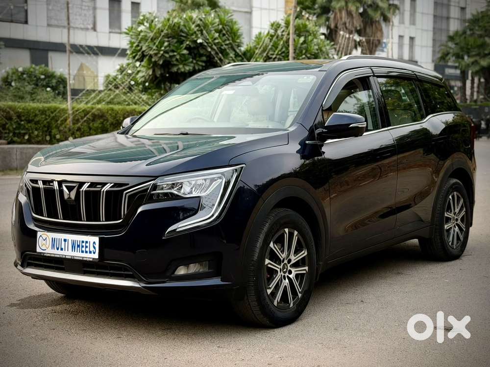 Mahindra Xuv700 2.0 Ax 7 Petrol At Str, 2022, Petrol