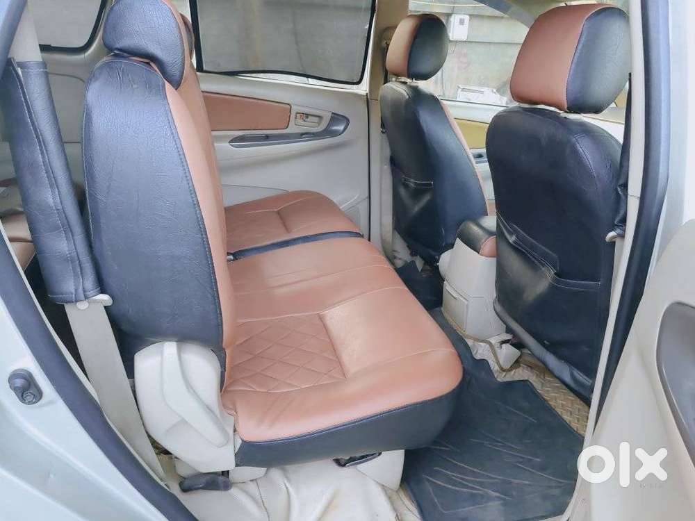 Toyota Innova 2.5 G (diesel) 8 Seater, 2007, Diesel