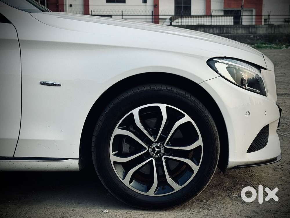 Mercedes-benz C-class C 200 Progressive, 2019, Petrol