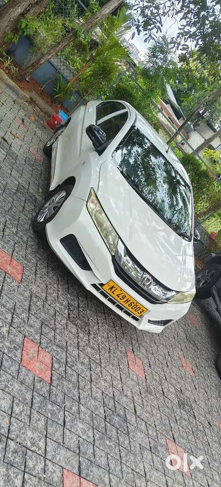 Honda City 2017 Diesel 175000 Km Driven