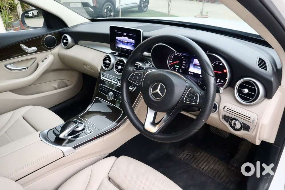 Mercedes-benz C-class [ ] 2.0 C200 Avantgarde, 2017, Petrol