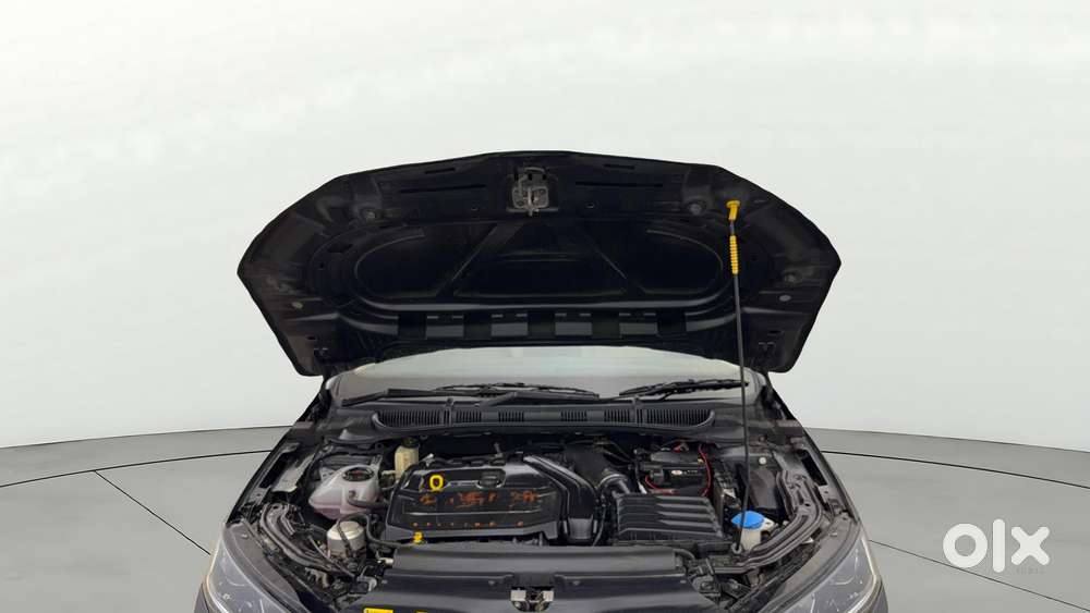 Skoda Slavia 1.5 Tsi Style Dsg, 2023, Petrol