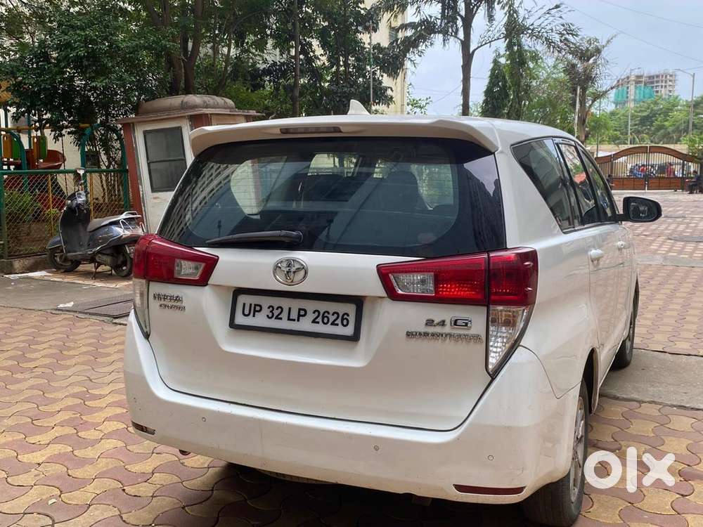 Toyota Innova Crysta 2.4 Mt 2020