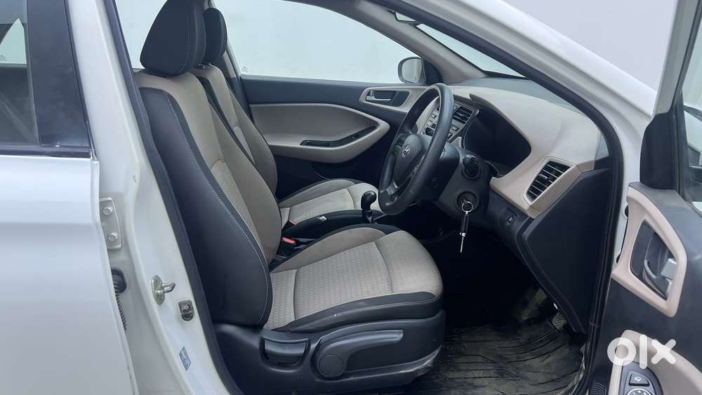 Hyundai Elite I20 [ ] 1.2 Sportz, 2016, Petrol