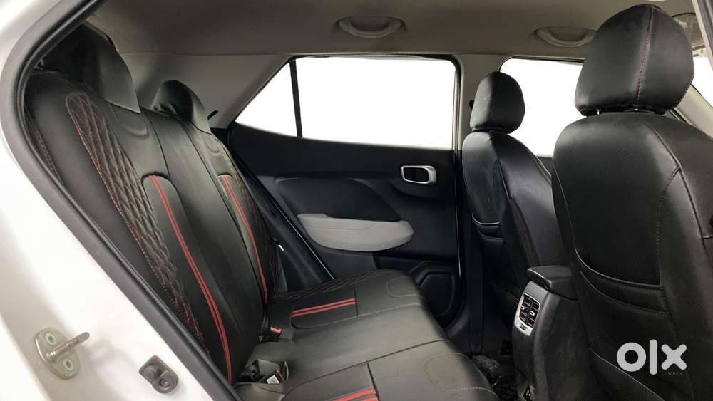 Hyundai Venue [2022-ongoing] 1.2 S, 2023, Petrol