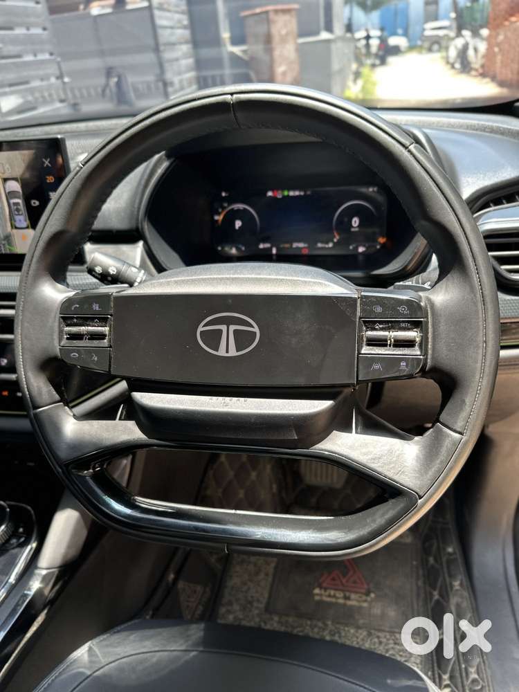 Tata Safari Accomplished Plus Dark Edition At, 2024, Diesel