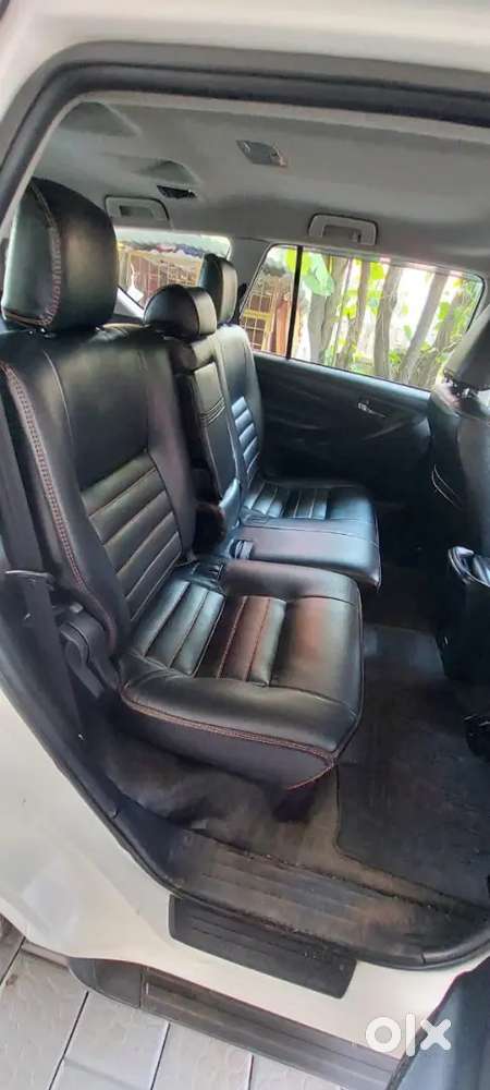 Toyota Innova Crysta 2018 Diesel. Ka 20