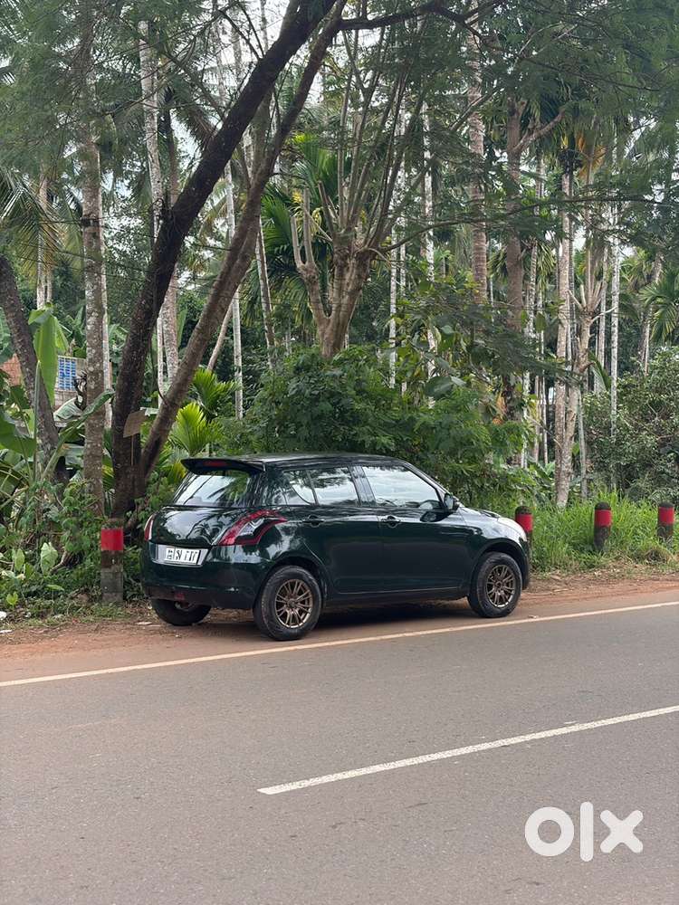 Maruti Suzuki Swift 2015 Manual Petrol