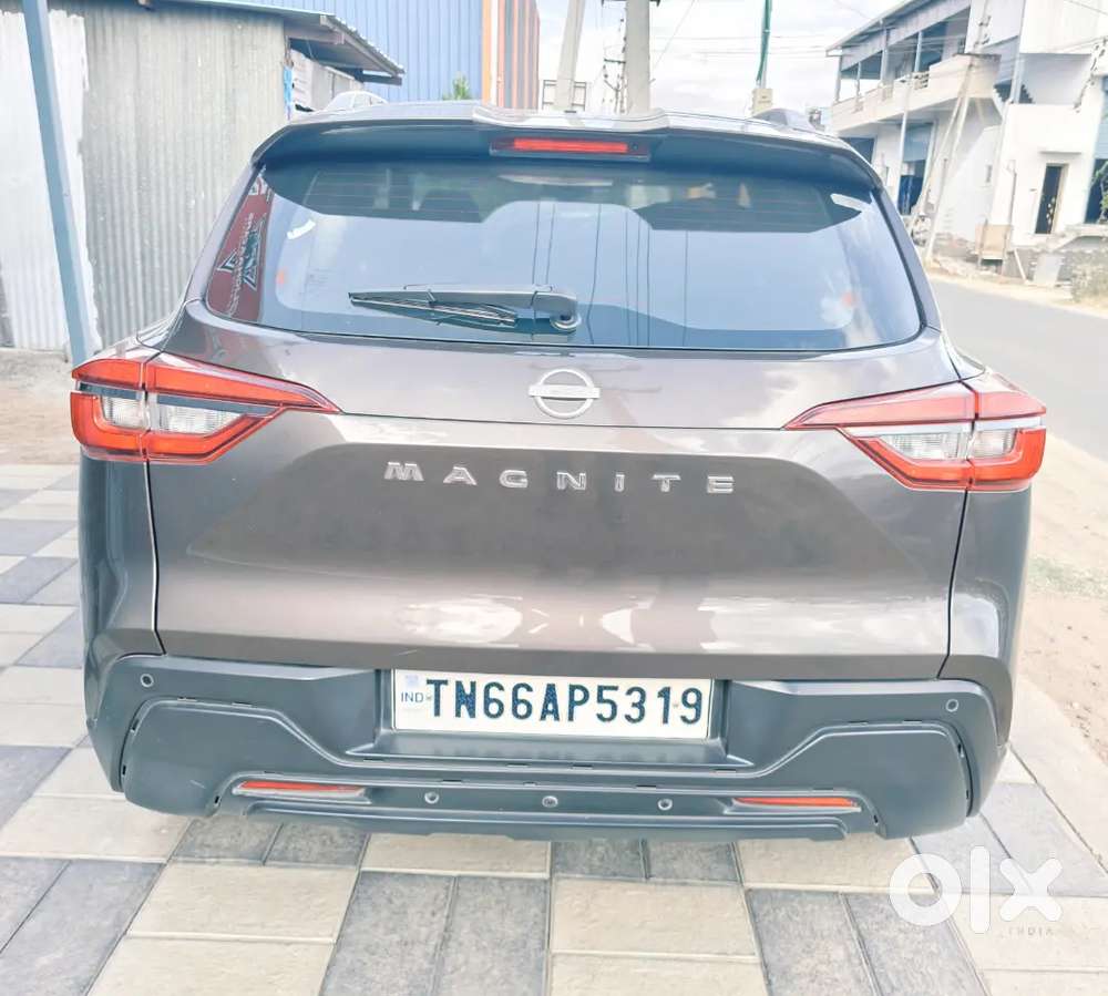 Nissan Magnite 2023 1.0 L Xe Petrol