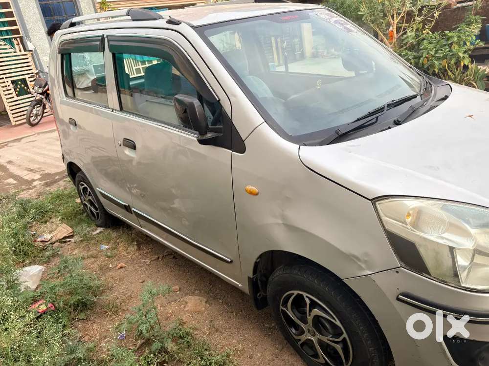 Petrol+cng Company Fitting Hai Running 49000 Km