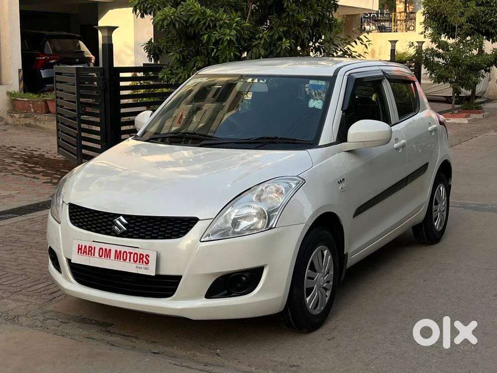 Maruti Suzuki Swift Lxi Optional-o, 2014, Petrol