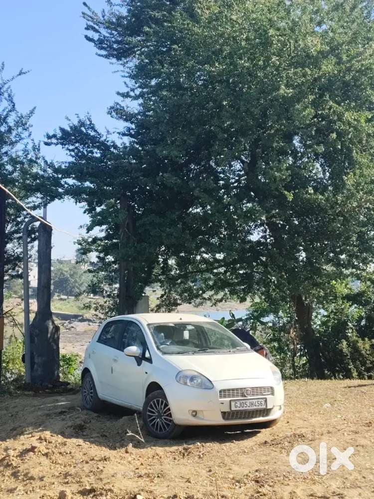 Fiat Punto 2014 Diesel 70000 Km Driven