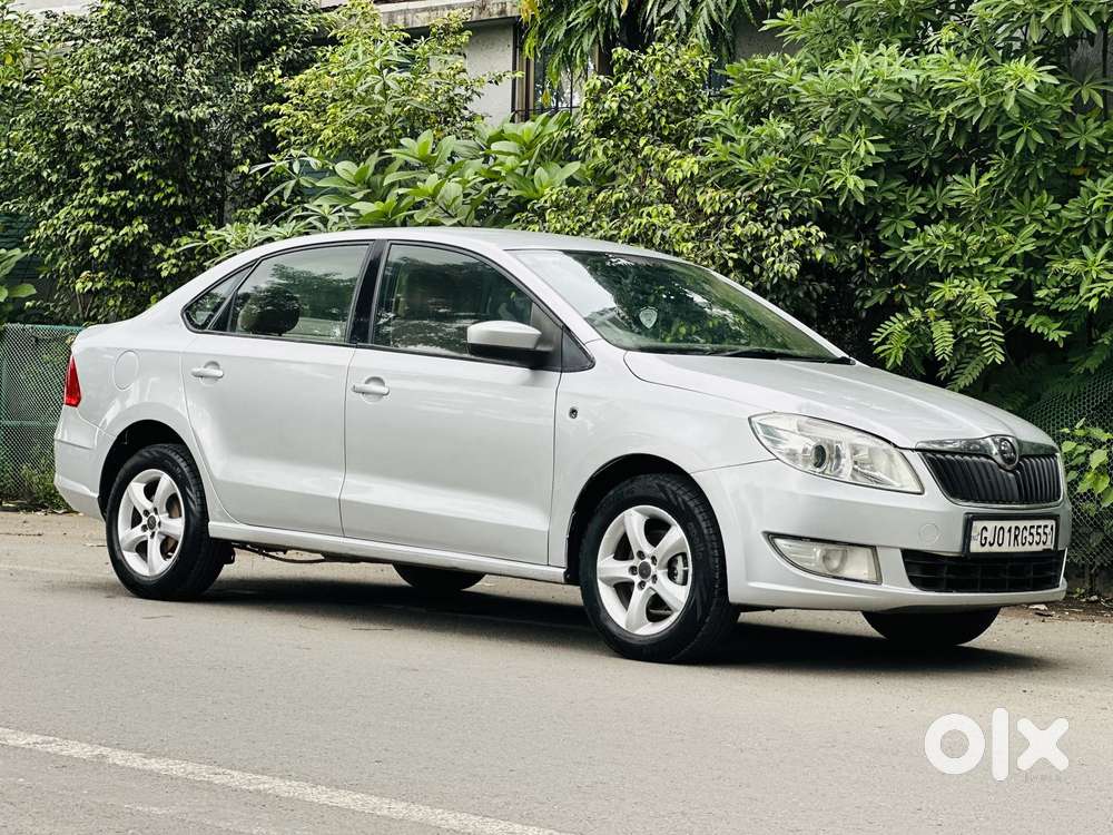 Skoda Rapid Elegance 1.6 Tdi Cr Manual, 2014, Diesel