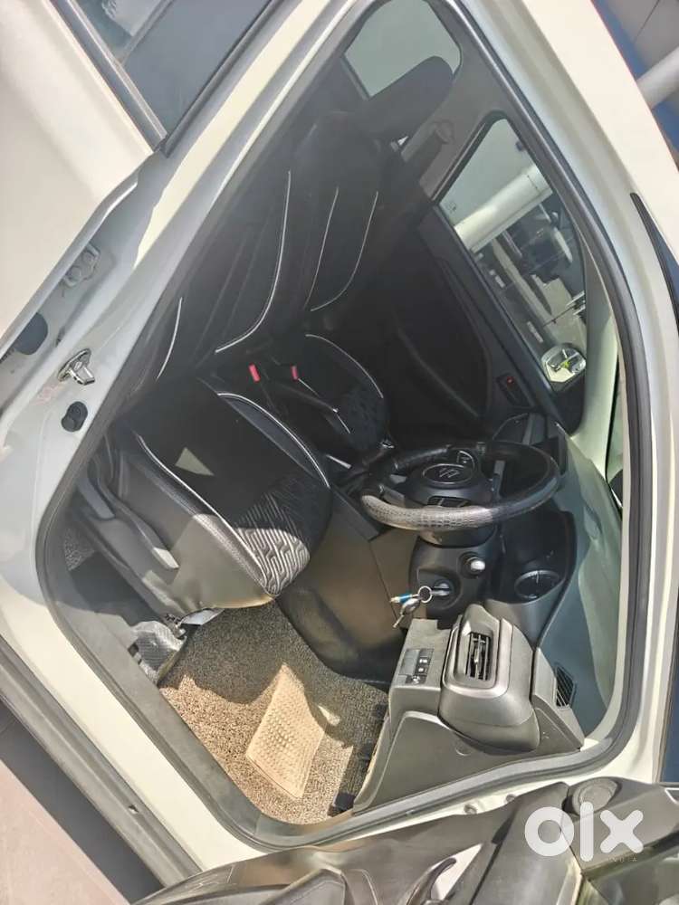 Maruti Suzuki Brezza 2023 Petrol 29000 Km Driven