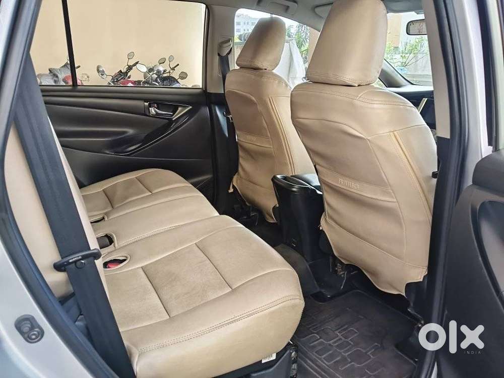 Toyota Innova Crysta 2.4 G Mt 8s, 2020, Diesel