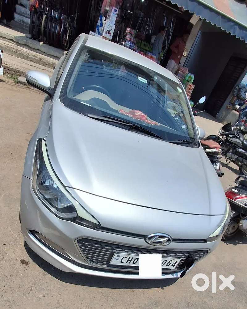 Chd. Regd. Brand New I20 2015 Asta (o)