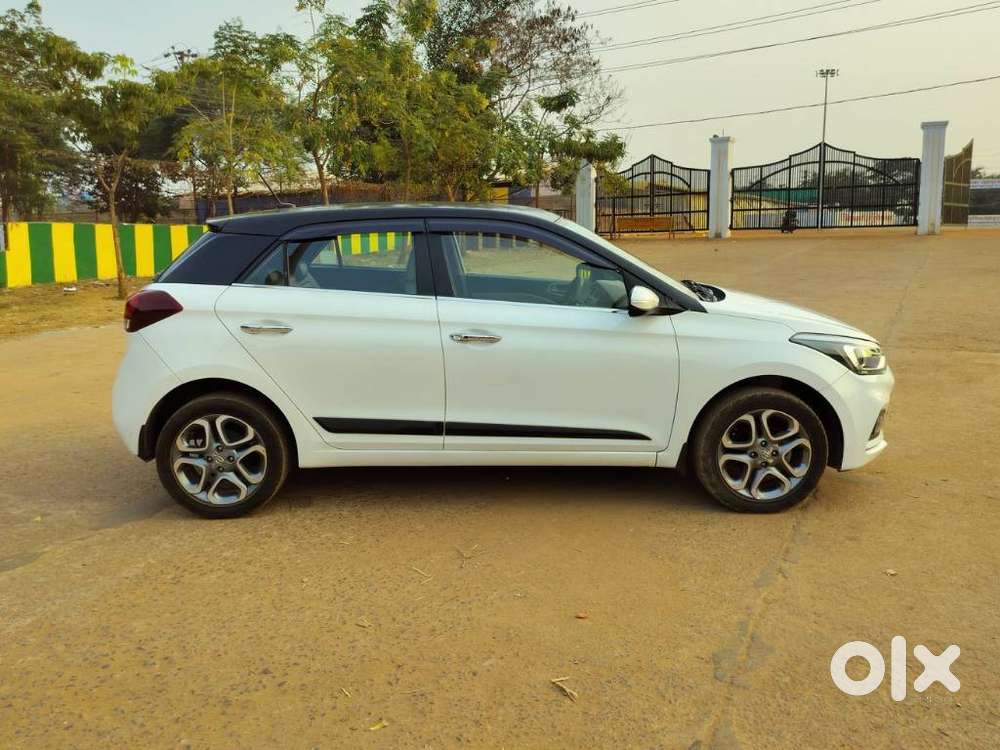 Hyundai I20 Asta (o) 1.2 Mt, 2018, Petrol