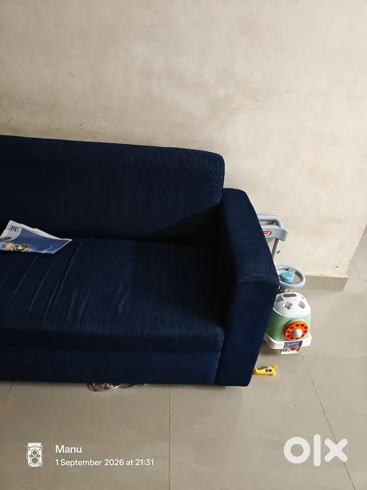 Well maintained 3 seater safa for sale -3 year old