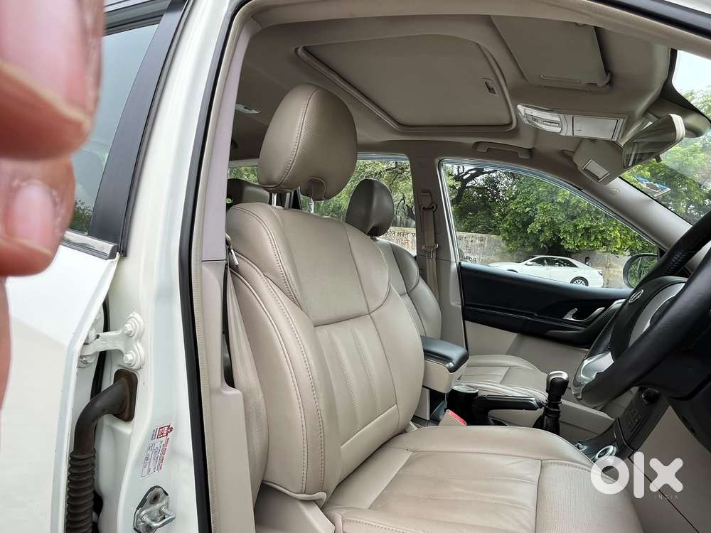 Mahindra Xuv500 W10 1.99 Mhawk, 2017, Diesel