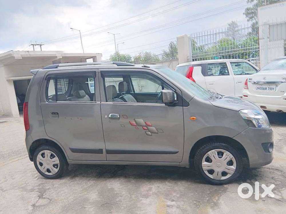 Maruti Suzuki Wagon R Vxi, 2017, Petrol
