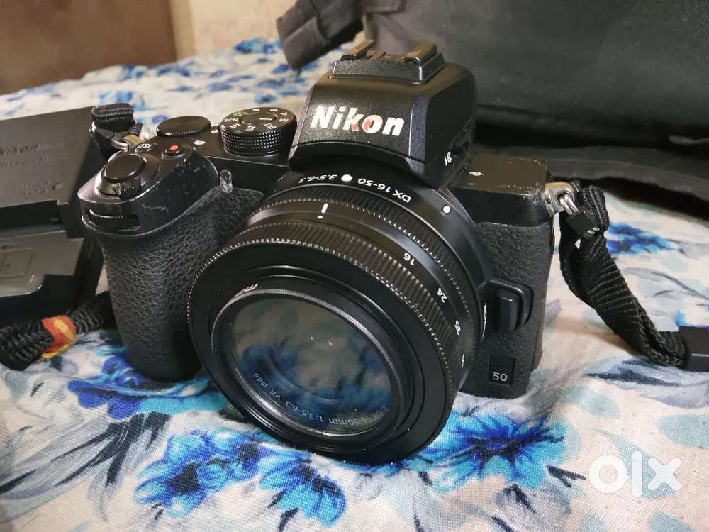 Nikon Z50 with Dual Battery with 16-50mm lens