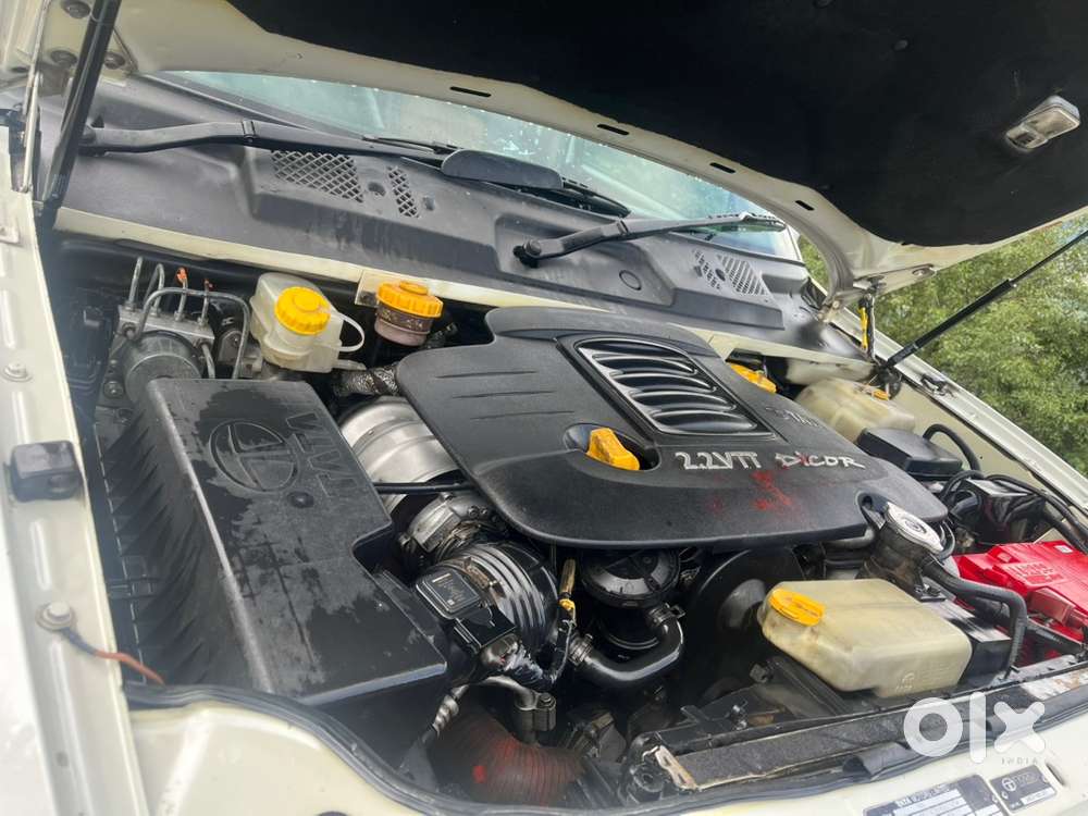 Tata Safari Dicor 2011