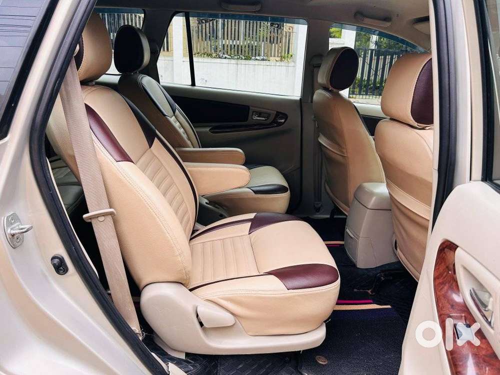 Toyota Innova 2.5 V 7 Str, 2014, Diesel