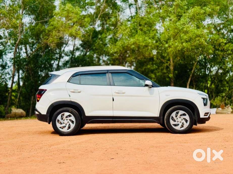 Hyundai Creta 1.5 E Petrol, 2022, Petrol