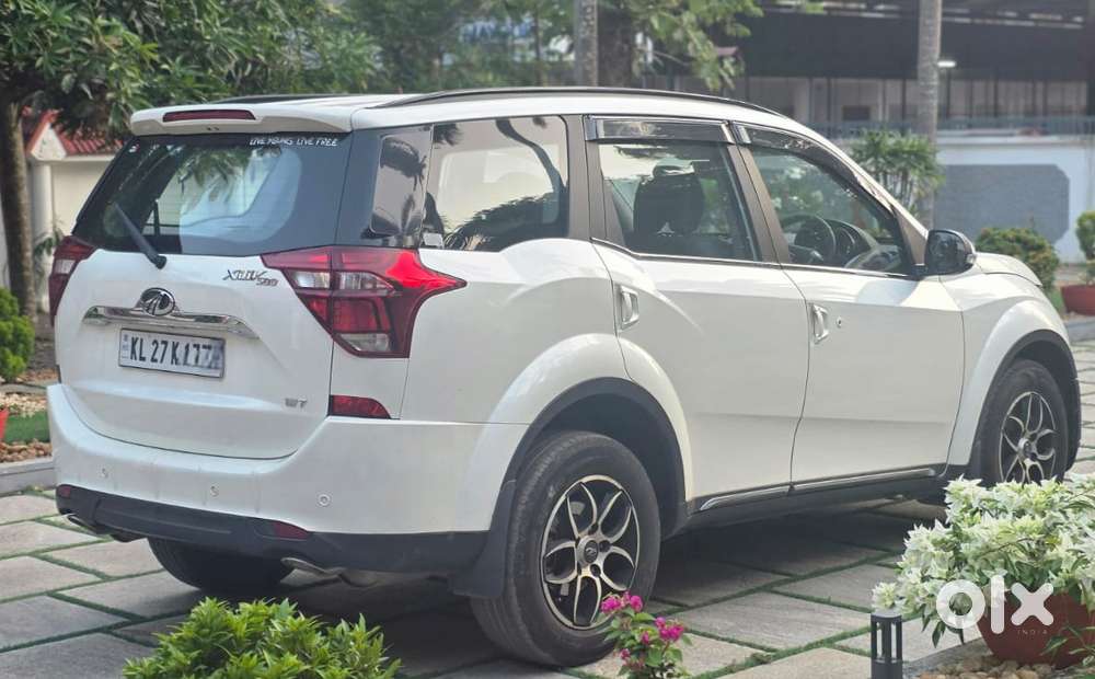 Mahindra Xuv500 W7, 2020, Diesel