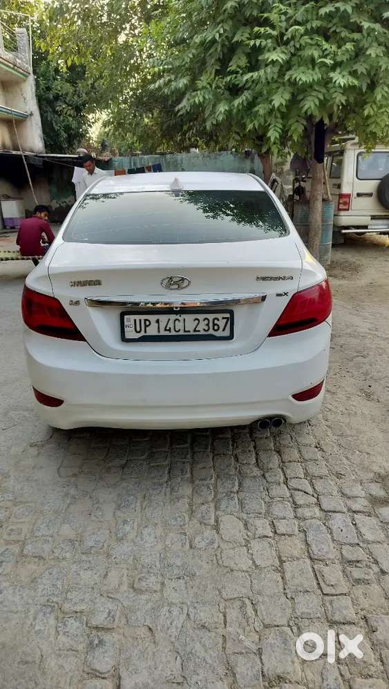 Hyundai Verna 2015 Diesel 150000 Km Driven
