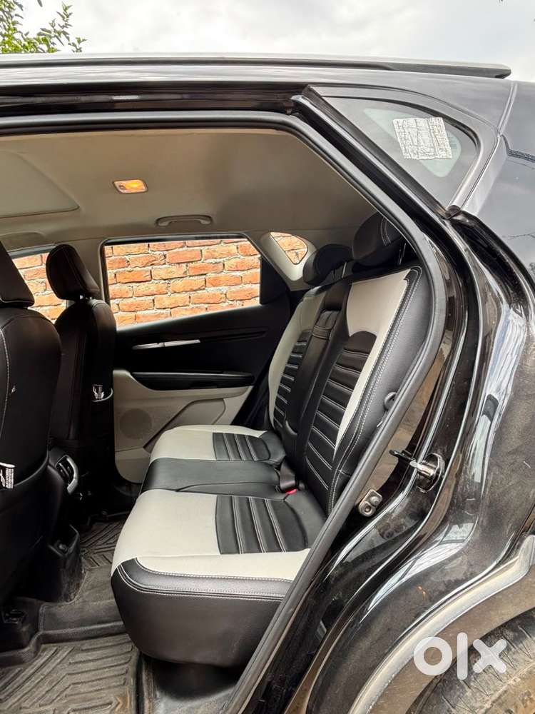 Kia Sonet Petrol 2021