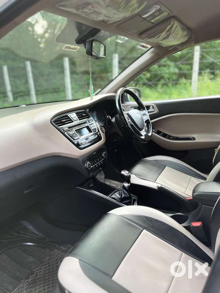 Hyundai I20 Petrol Asta Option, 2014, Petrol