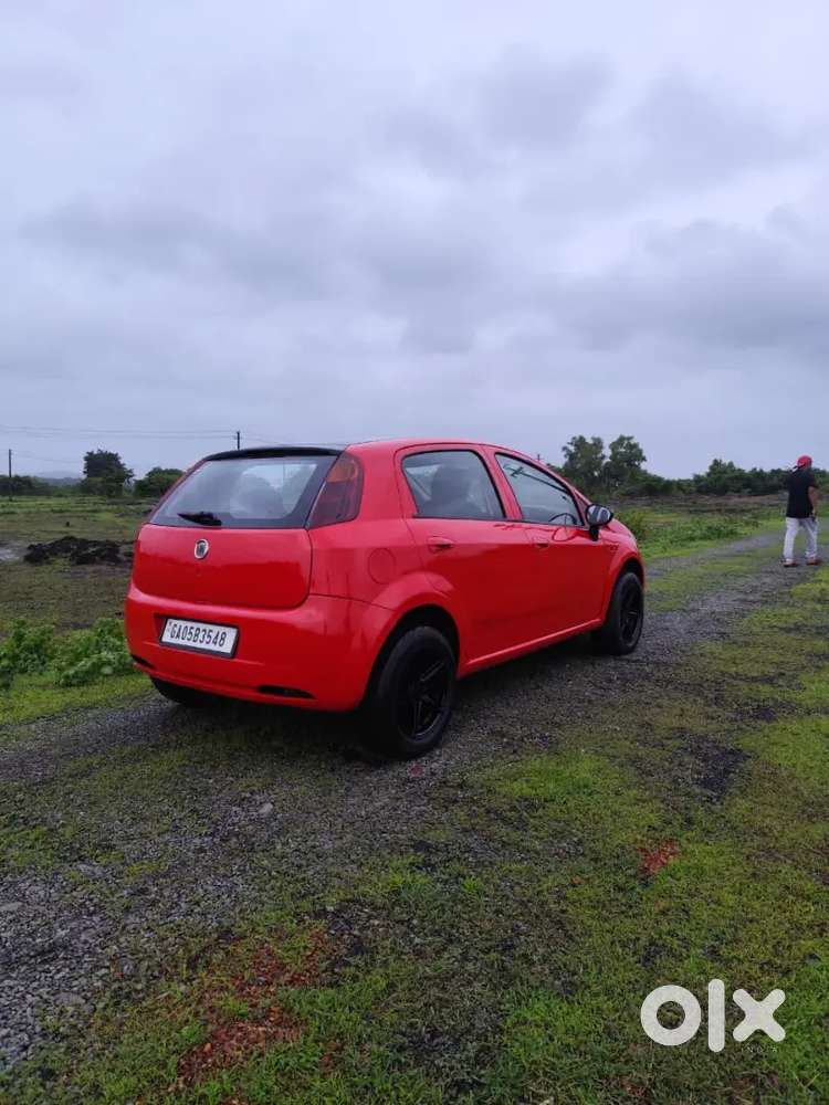 Fiat Grande Punto 2010 Diesel 150000 Km Driven