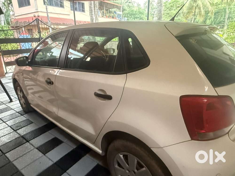 Volkswagen Polo 2012 Petrol 30000 Km Driven