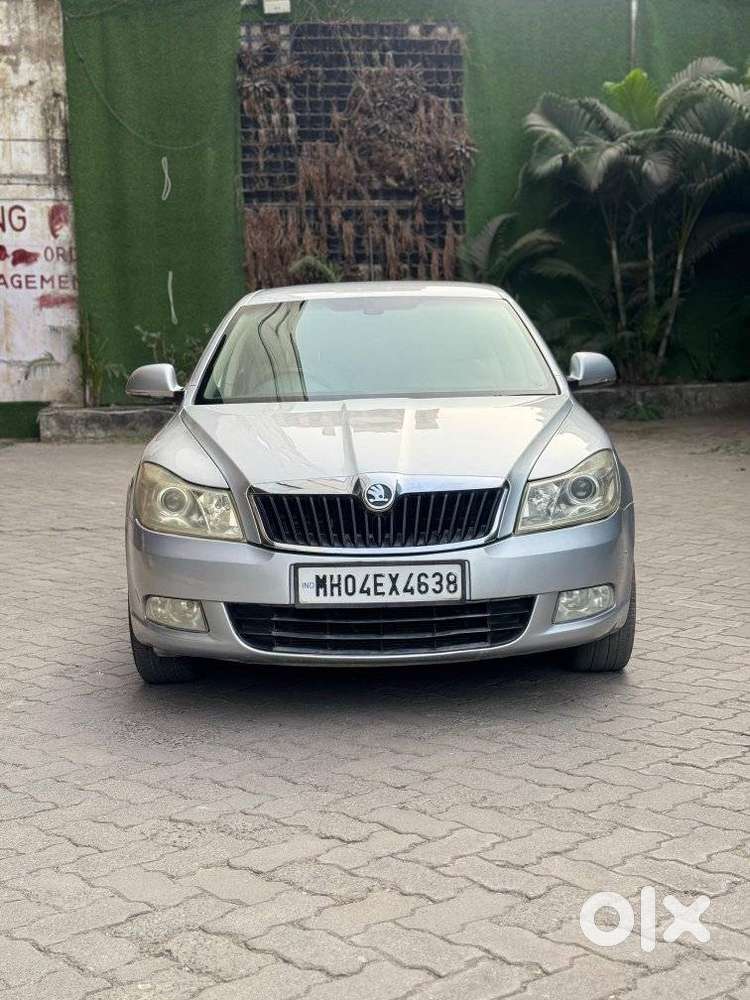 Skoda Laura Ambition 2.0 Tdi Cr Mt, 2011, Diesel