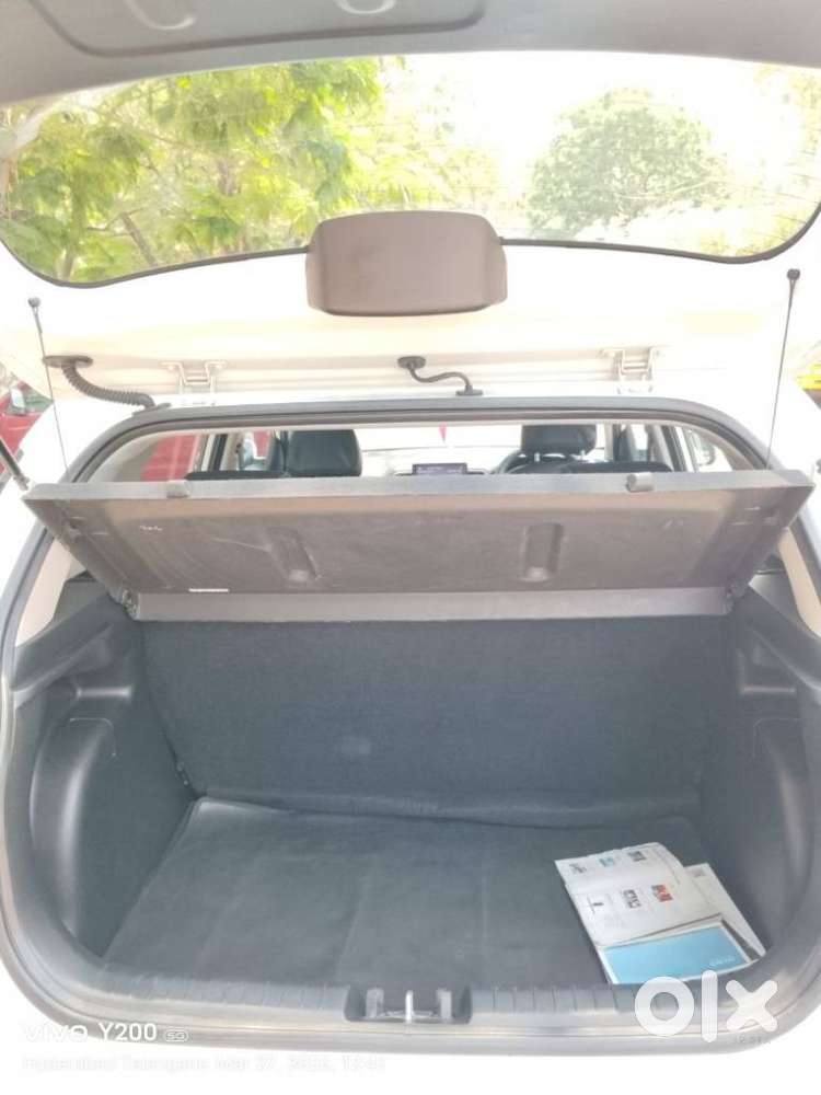 Hyundai Venue 1.5 Crdi Sx (o), 2022, Diesel