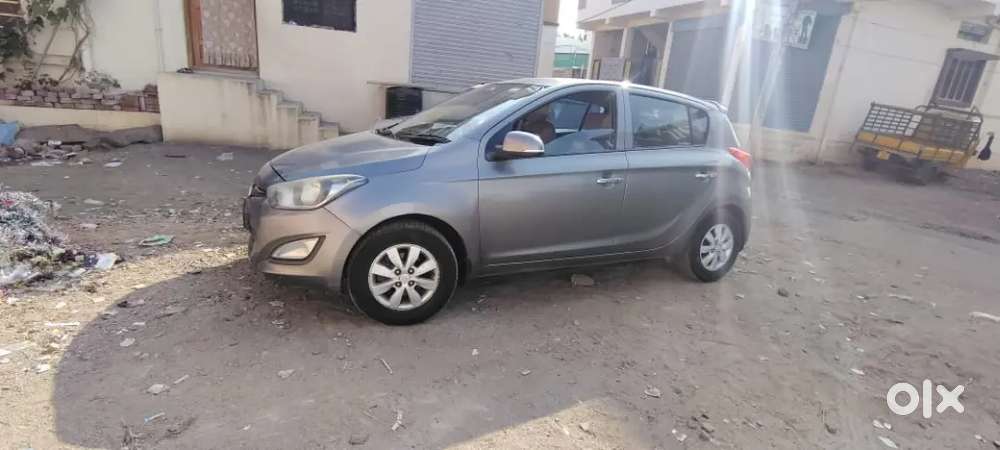 Hyundai I20 Diesel Manual 2012